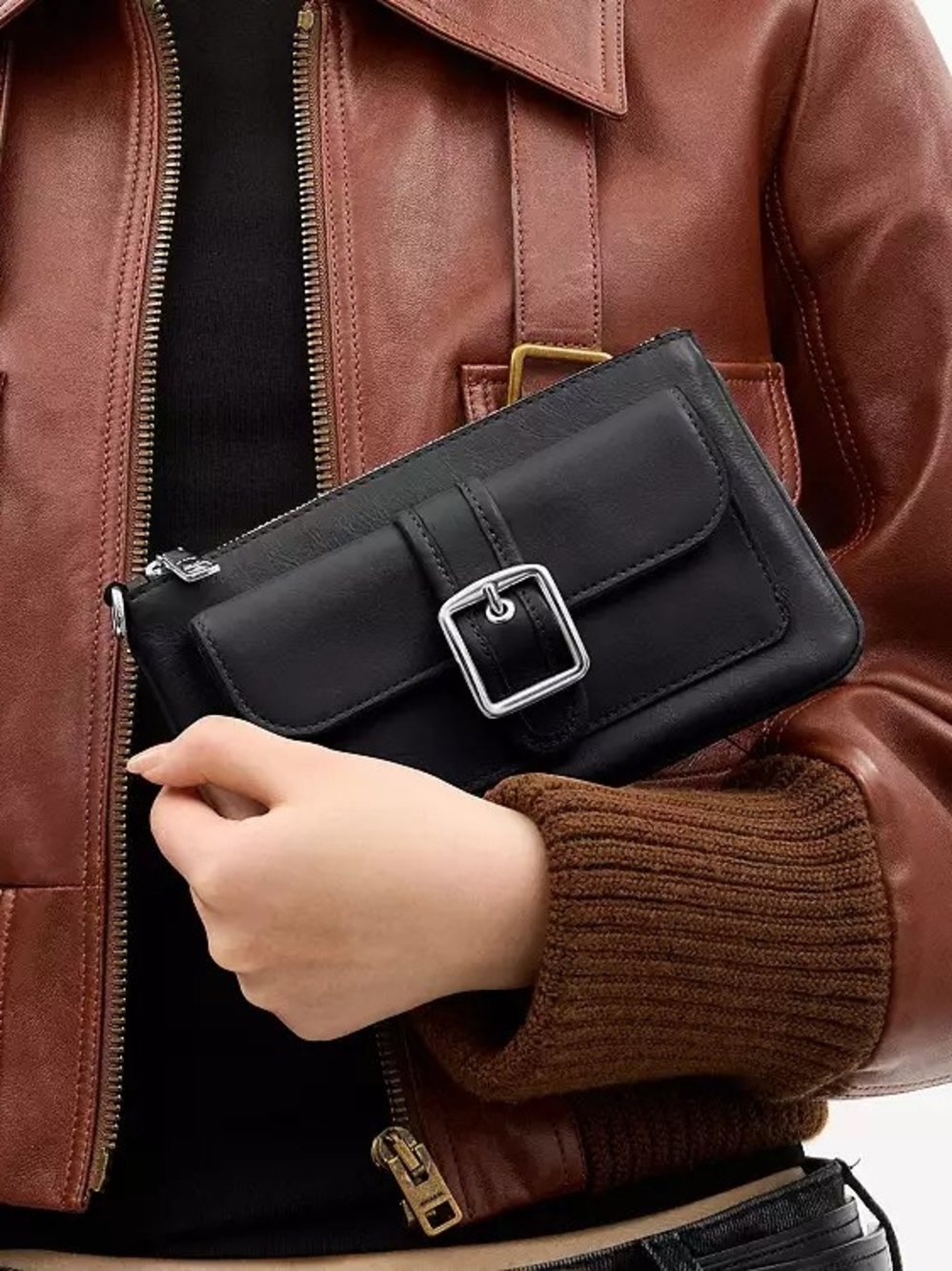 Coach Ashton Wristlet New With Tags In Black